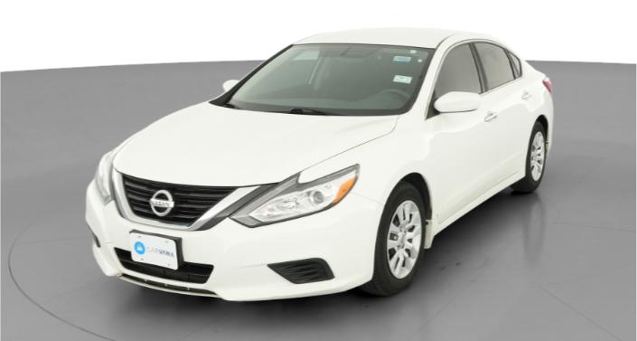 Thumbnail: 2017 Nissan Altima - 1