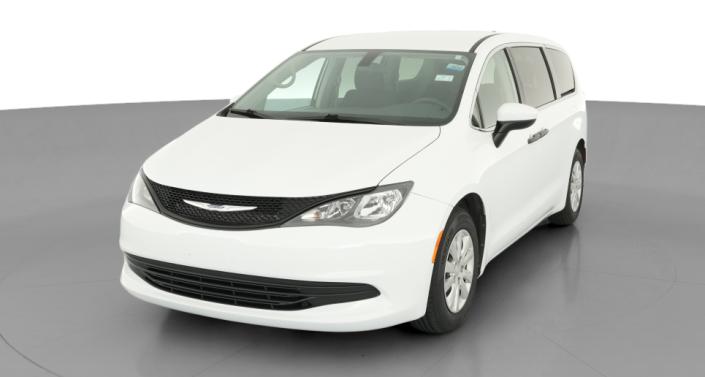 Thumbnail: 2020 Chrysler Voyager - 1