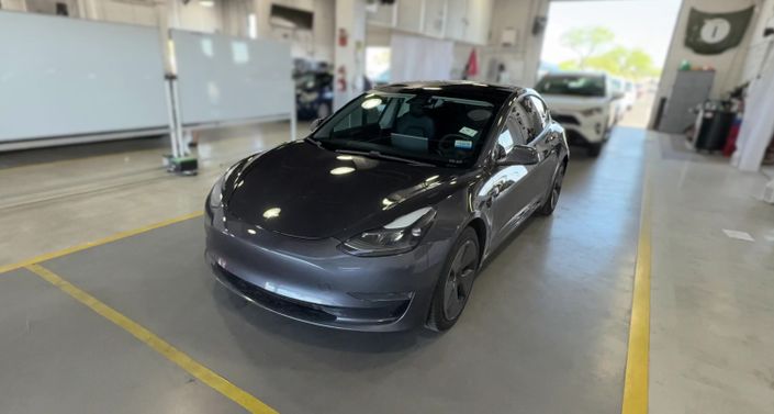 Thumbnail: 2021 Tesla Model 3 - 1