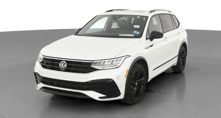Thumbnail: 2023 Volkswagen Tiguan - 1