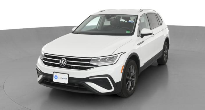 Thumbnail: 2022 Volkswagen Tiguan - 1