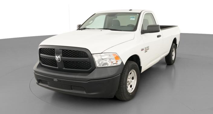 Thumbnail: 2019 RAM 1500 Classic - 1
