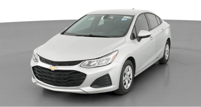 Thumbnail: 2019 Chevrolet Cruze - 1