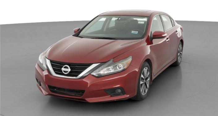 Thumbnail: 2017 Nissan Altima - 1