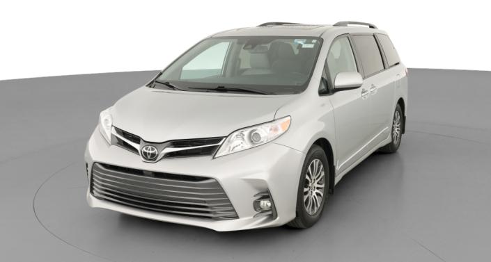 Thumbnail: 2020 Toyota Sienna - 1