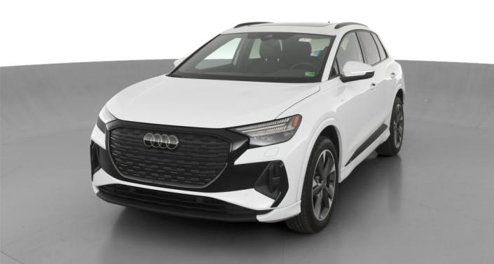 Thumbnail: 2023 Audi Q4 e-tron - 1