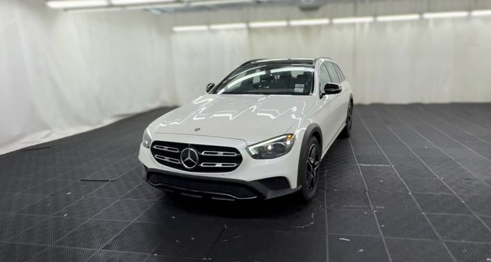 Thumbnail: 2021 Mercedes-Benz E-Class - 1