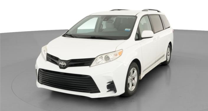 Thumbnail: 2018 Toyota Sienna - 1