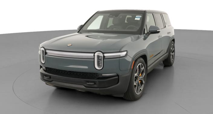 Thumbnail: 2025 Rivian R1S - 1