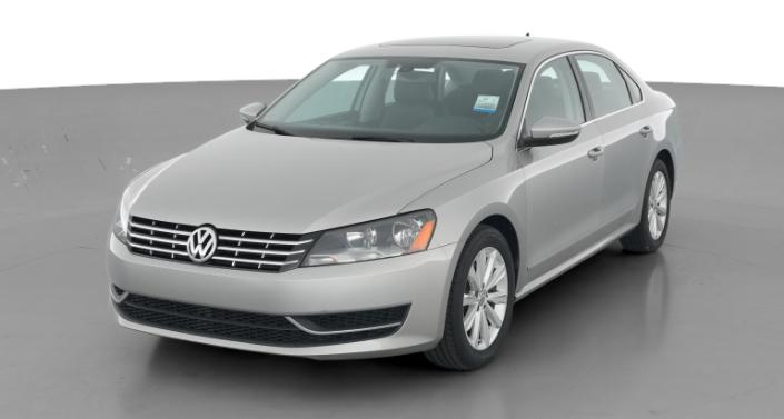 2012 Volkswagen Passat SEL -
                  Lorain, OH