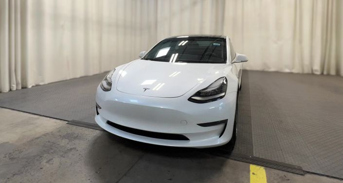 Thumbnail: 2020 Tesla Model 3 - 1