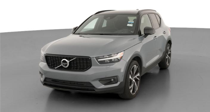Thumbnail: 2022 Volvo XC40 - 1
