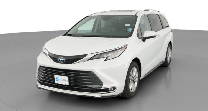 Thumbnail: 2023 Toyota Sienna - 1