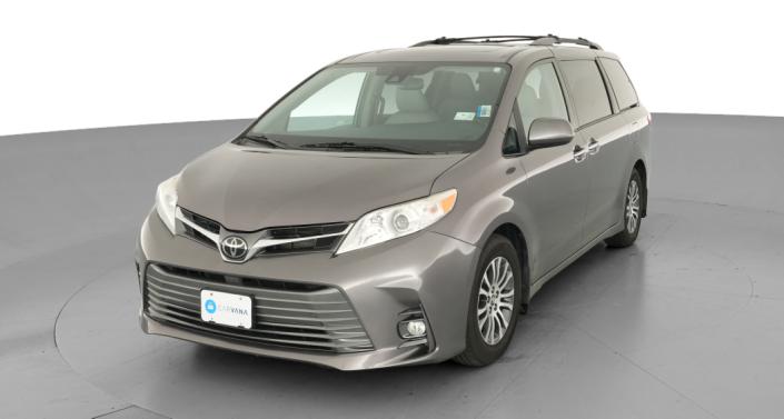 Thumbnail: 2019 Toyota Sienna - 1