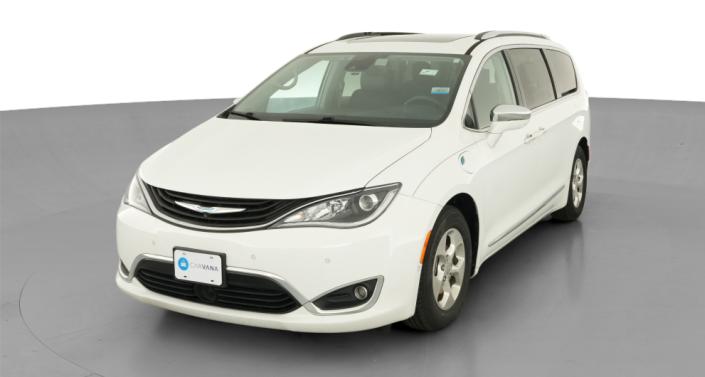 Thumbnail: 2018 Chrysler Pacifica - 1