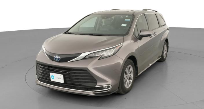 Thumbnail: 2022 Toyota Sienna - 1