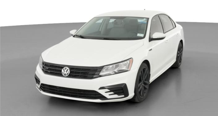 Thumbnail: 2018 Volkswagen Passat - 1