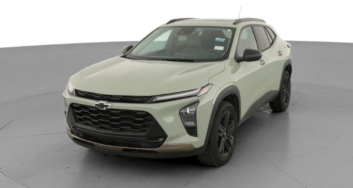 Thumbnail: 2024 Chevrolet Trax - 1