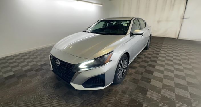 Thumbnail: 2023 Nissan Altima - 1