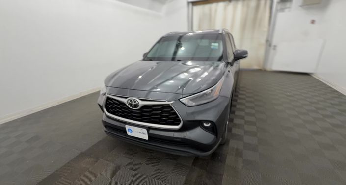 Thumbnail: 2022 Toyota Highlander - 1