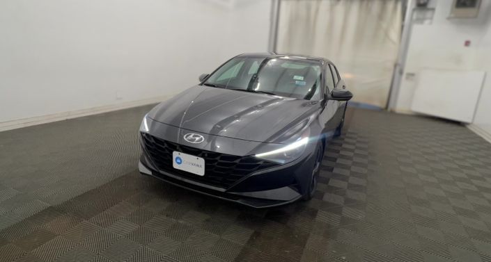 Thumbnail: 2023 Hyundai Elantra - 1