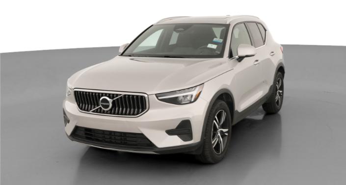 Thumbnail: 2025 Volvo XC40 - 1