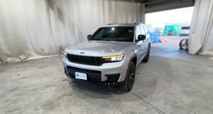 Thumbnail: 2025 Jeep Grand Cherokee L - 1