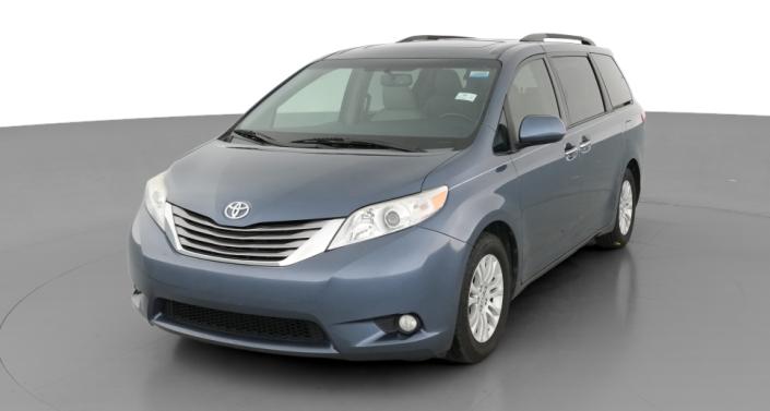 Thumbnail: 2016 Toyota Sienna - 1