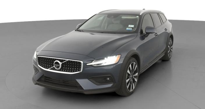 Thumbnail: 2022 Volvo V60 - 1