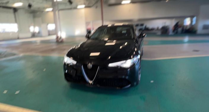 Thumbnail: 2019 Alfa Romeo Giulia - 1