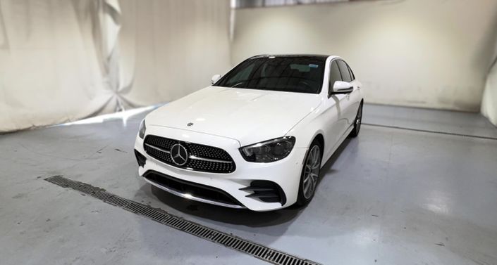 Thumbnail: 2022 Mercedes-Benz E-Class - 1