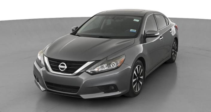 Thumbnail: 2017 Nissan Altima - 1
