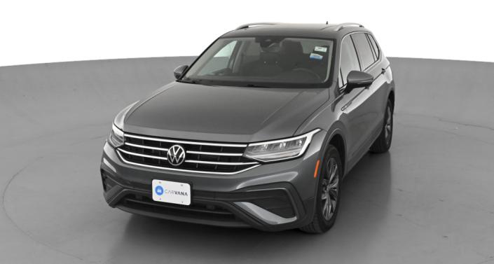 Thumbnail: 2022 Volkswagen Tiguan - 1