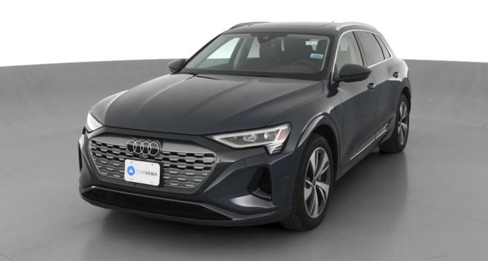 Thumbnail: 2024 Audi Q8 e-tron - 1