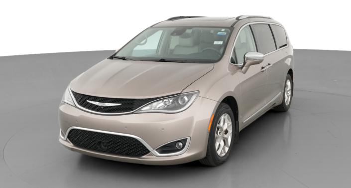Thumbnail: 2017 Chrysler Pacifica - 1