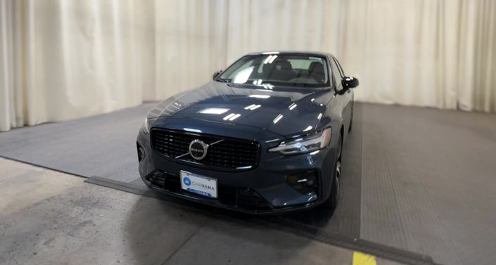 Thumbnail: 2024 Volvo S60 - 1