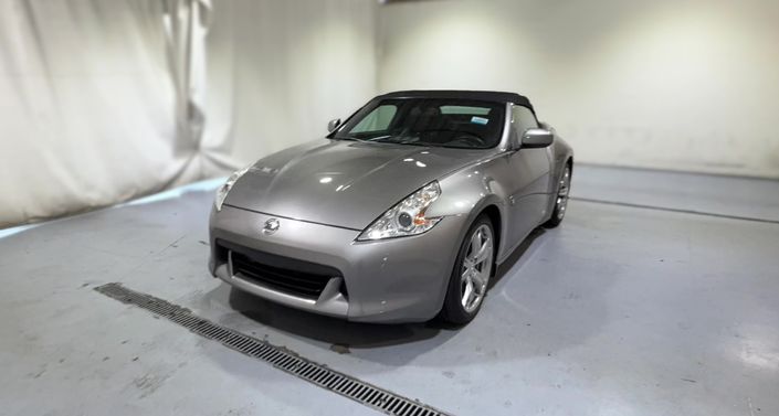 Thumbnail: 2010 Nissan Z - 1