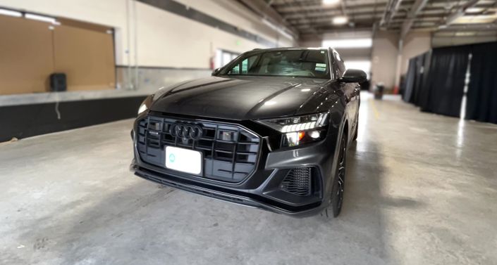 Thumbnail: 2021 Audi Q8 - 1