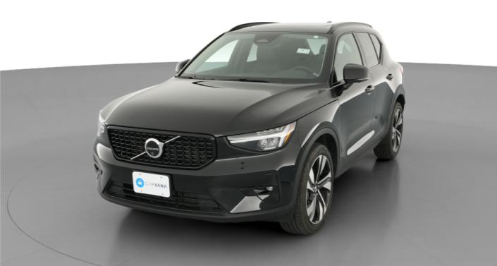 Thumbnail: 2025 Volvo XC40 - 1