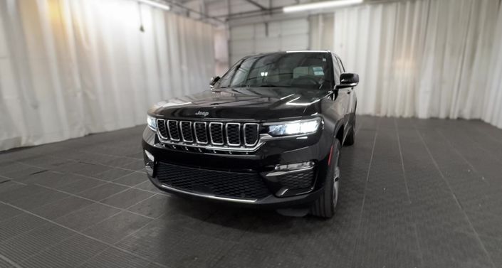 Thumbnail: 2023 Jeep Grand Cherokee - 1