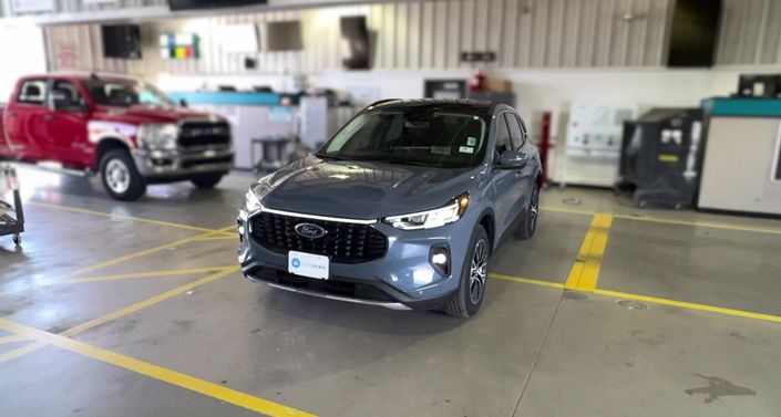 Thumbnail: 2023 Ford Escape - 1