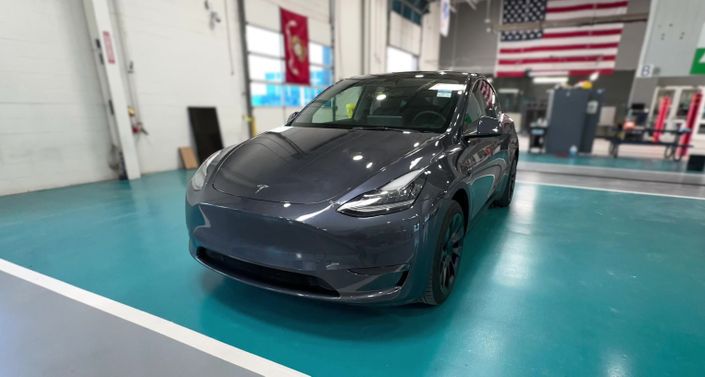 Thumbnail: 2023 Tesla Model Y - 1