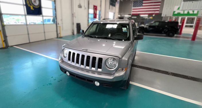 Thumbnail: 2017 Jeep Patriot - 1