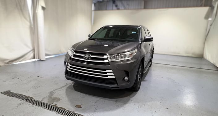 Thumbnail: 2017 Toyota Highlander - 1