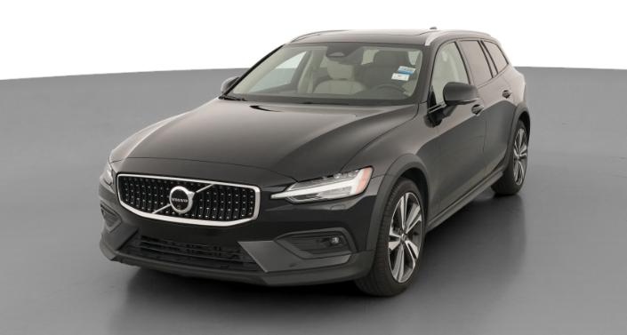 Thumbnail: 2024 Volvo V60 - 1