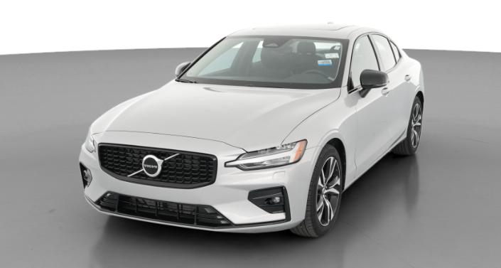 Thumbnail: 2025 Volvo S60 - 1