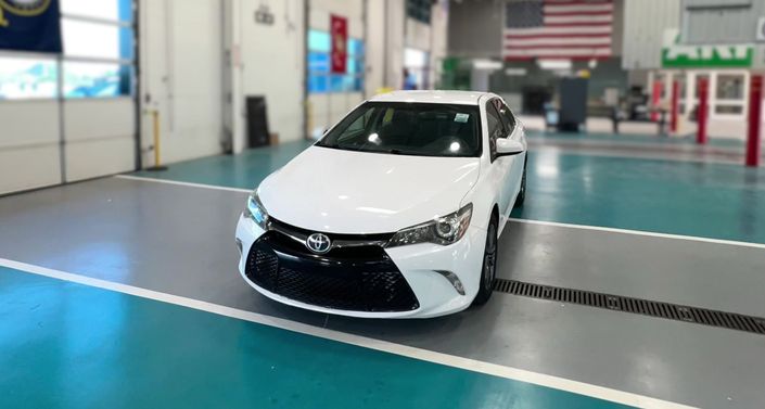 Thumbnail: 2016 Toyota Camry - 1