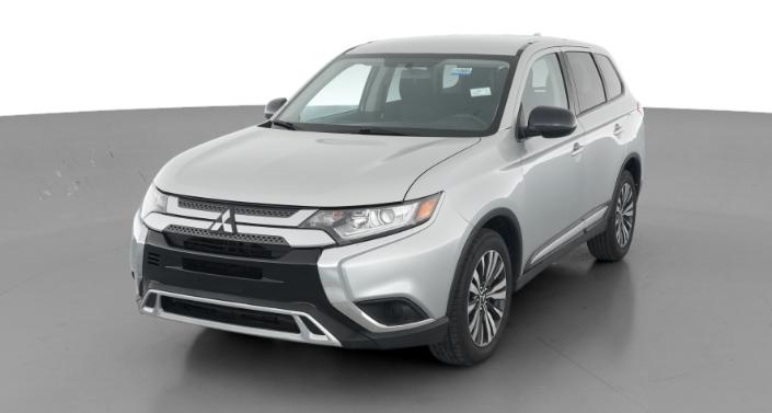 Thumbnail: 2020 Mitsubishi Outlander - 1