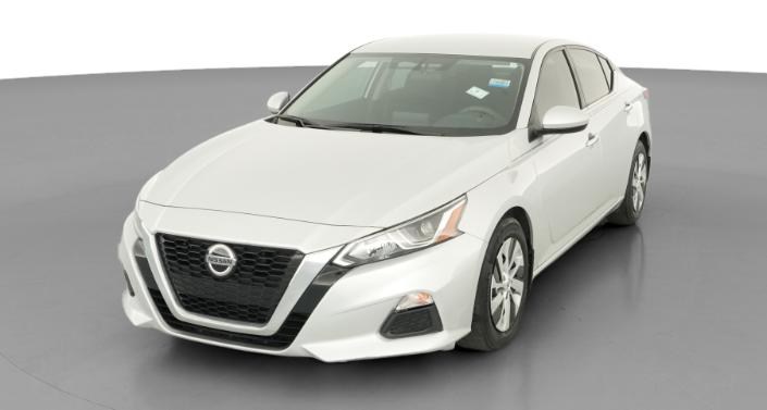 Thumbnail: 2020 Nissan Altima - 1