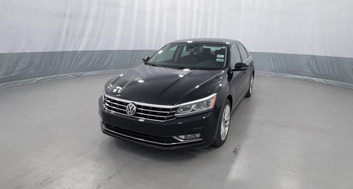 Thumbnail: 2017 Volkswagen Passat - 1